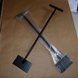 Glazing shovel / Spreader plate for uPVC opening